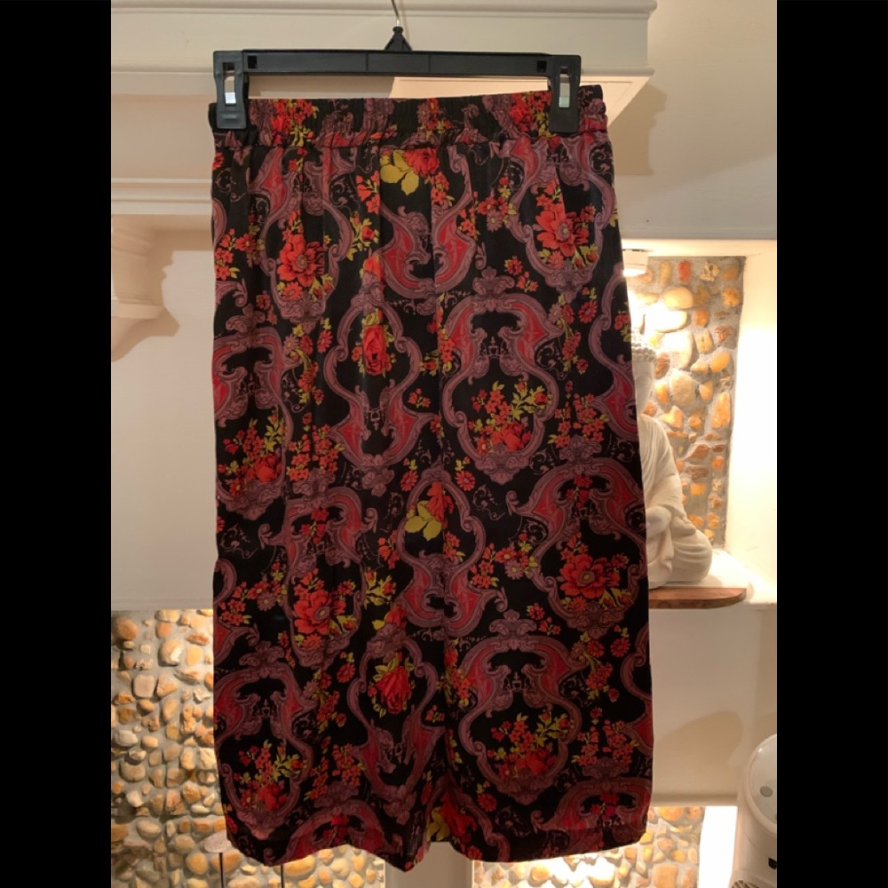 Modcloth Pink Floral Pencil Skirt - Picture 9 of 9